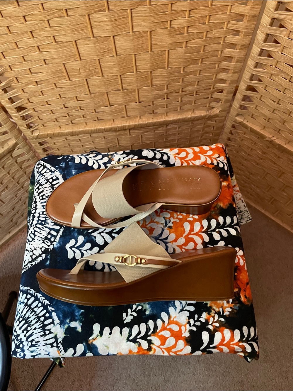 Beige Wedge Sandals with Gold Accent - Women - very comfortable- size 8.5